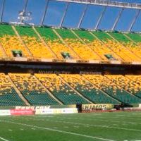 Canada: Edmonton's Commonwealth Stadium gets recoloured