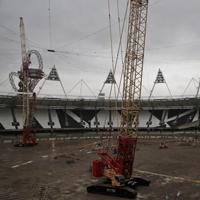 London: Olympic Stadium under construction again