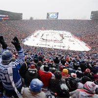 USA: New hockey attendance record? Not just yet