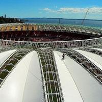 Porto Alegre: ‘Palm-leaf’ membrane installed atop Beira-Rio