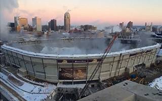 Minneapolis: Roof implosion carried out flawlessly