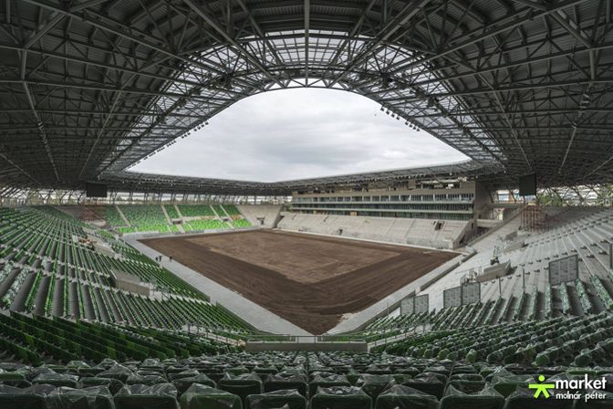 Ferencváros Stadion - Football Stadium