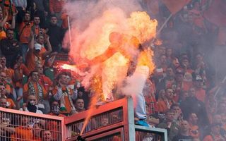 Poland: Security guard set supporter alight