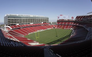 New stadiums: Levi’s Stadium and Candlestick Park 