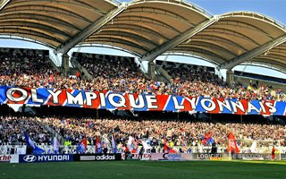 Lyon: Attendance record ahead of stadium move