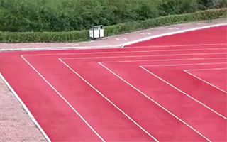 China: Rectangular running track to avoid delays