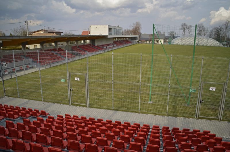 Stadion Puszczy Niepołomice