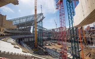 Minneapolis: Vikings Stadium half way there