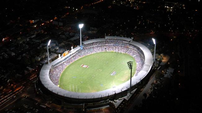 Suciaco Oval vs. Subi Surf Park