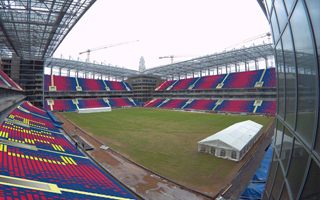 CSKA Moscow fans try set fire to Spartak stadium