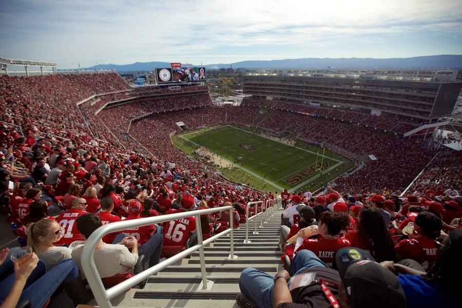 49ers reach stadium naming rights deal with Levi's