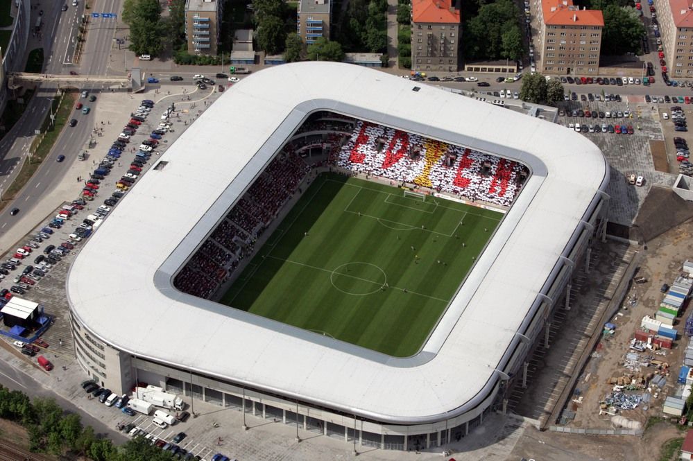 Chinese owner of Slavia Prague to buy 70% of Eden Arena