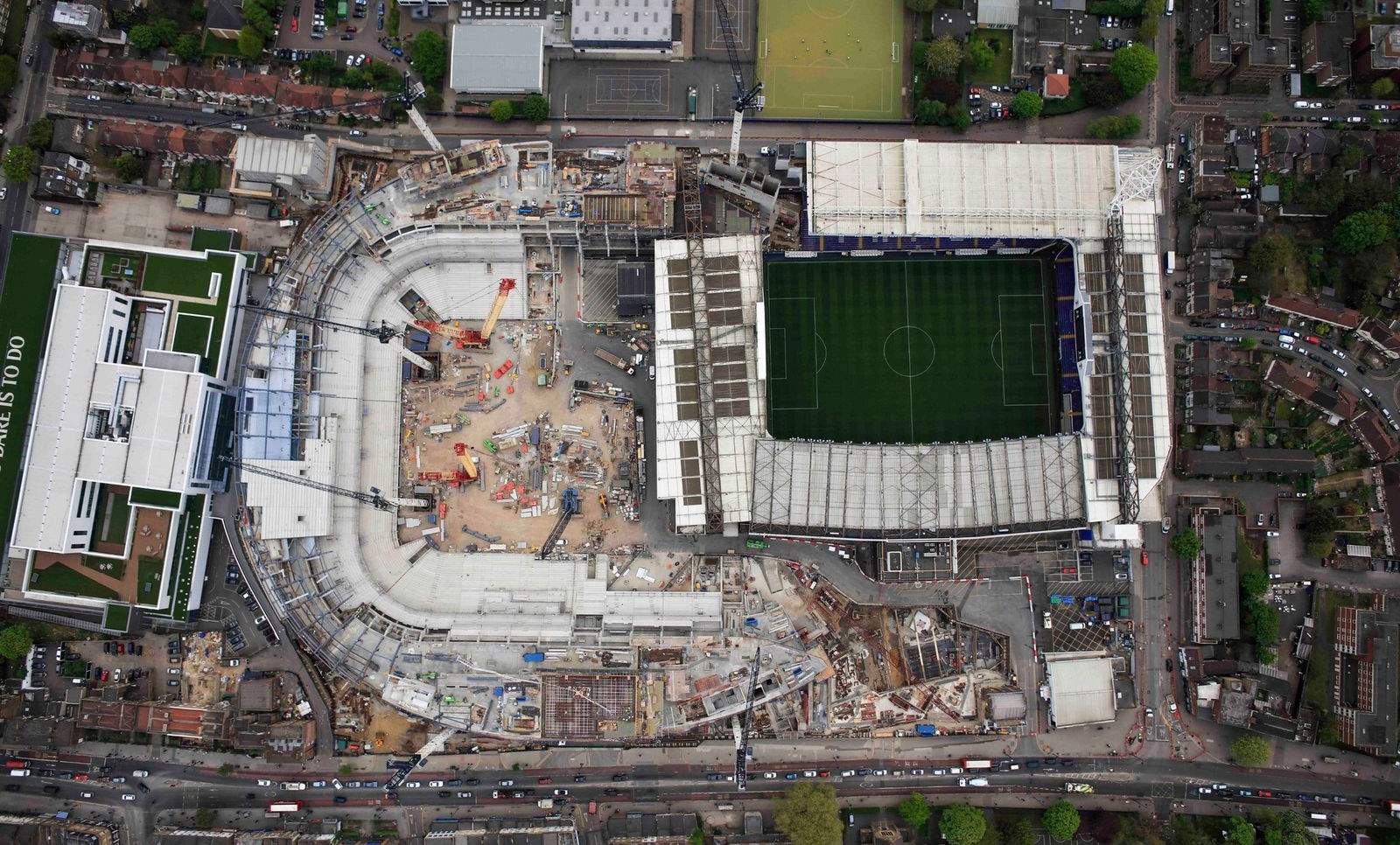 London Final two weeks of White Hart Lane