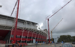 Alkmaar: AZ removing most of the roof