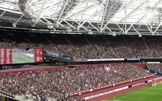 London: West Ham to straighten stands for 2020/21?