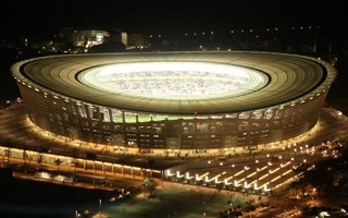 Cape Town: Can rugby save Cape Town Stadium's finances?