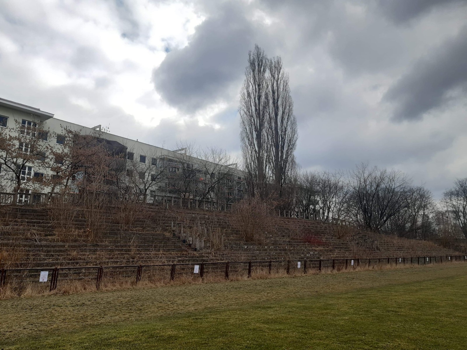 Stadion Marymontu Warszawa czeka przebudowa