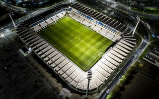What are the characteristics of a great stadium?