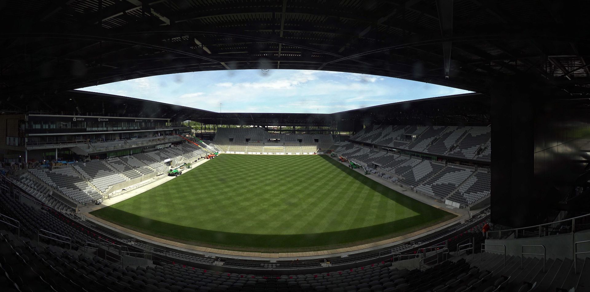 Columbus Crew SC completes sod installation at New Crew Stadium