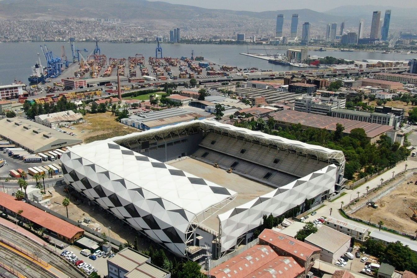 Izmir Alsancak Stadyumu