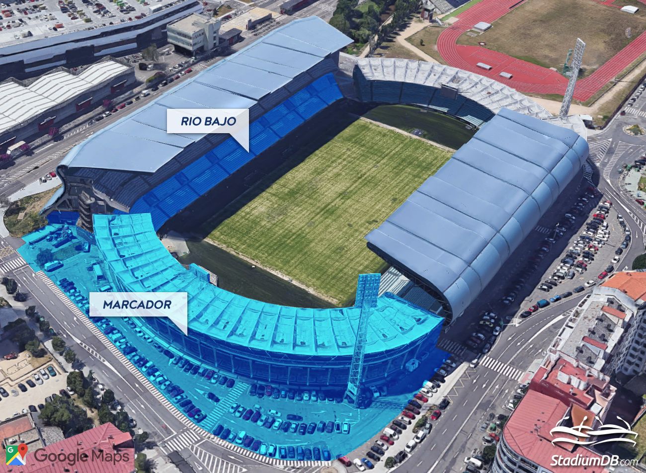 Balaidos reconstruction, east stand (Marcador) and south stand (Rioi Bajo))