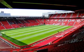 England: Old Trafford to grow to 80,000?