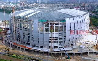 World Cup 2026 final thrown into chaos as SoFi Stadium in LA 'is told its  pitch is too NARROW'