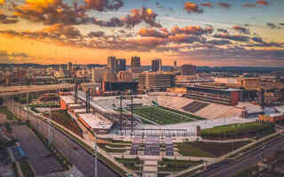 New stadium: Modesty and simplicity in American Birmingham
