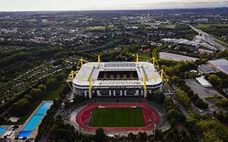 Dortmund: Signal Iduna to pay €100 million for naming rights