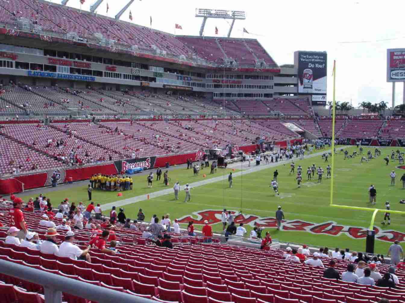 Checking Out The New Tampa Bay Buccaneers Team Store At Raymond James  Stadium 