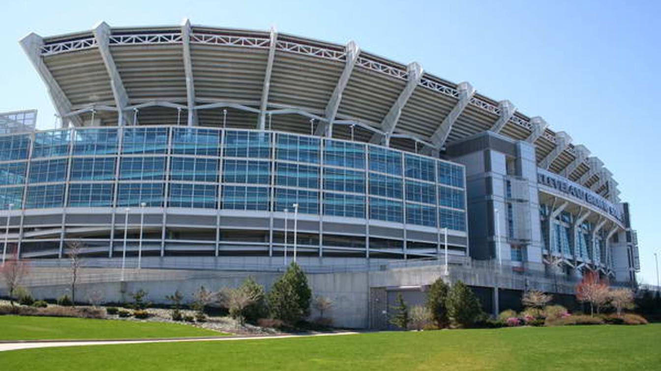 USA: Browns' stadium to host first-ever hockey match –