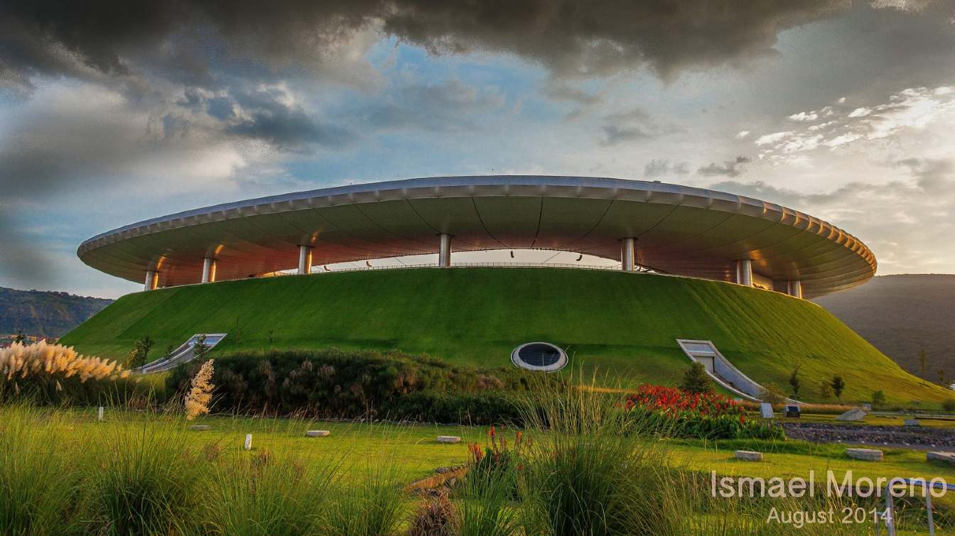 Estadio Akron