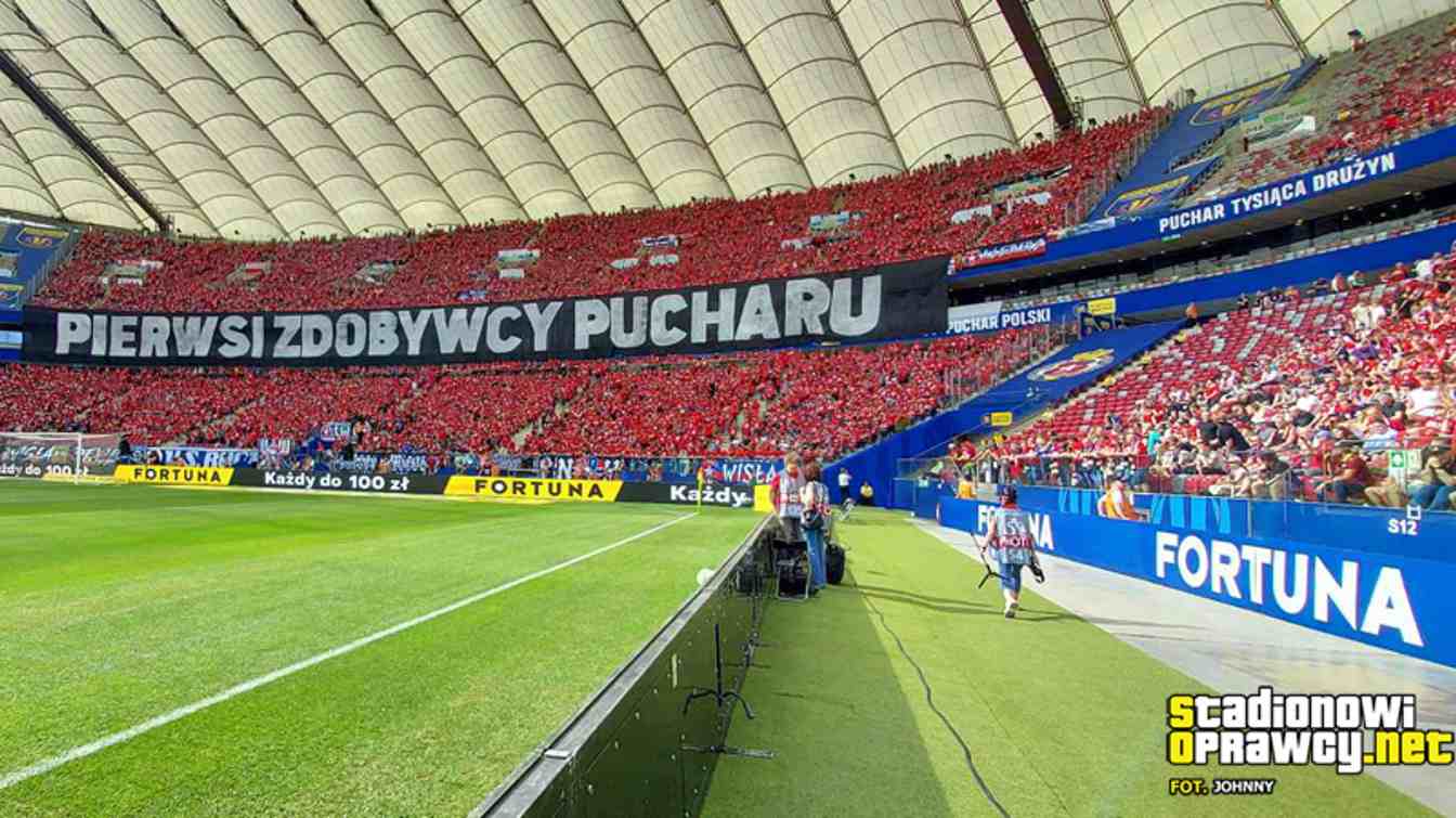 Fans' tifo before the match