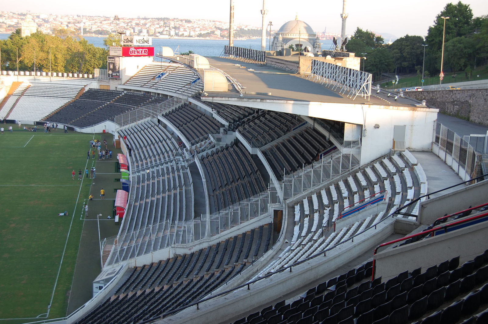Besiktas Resimleri Inonu Stadyumu Oturma Plani