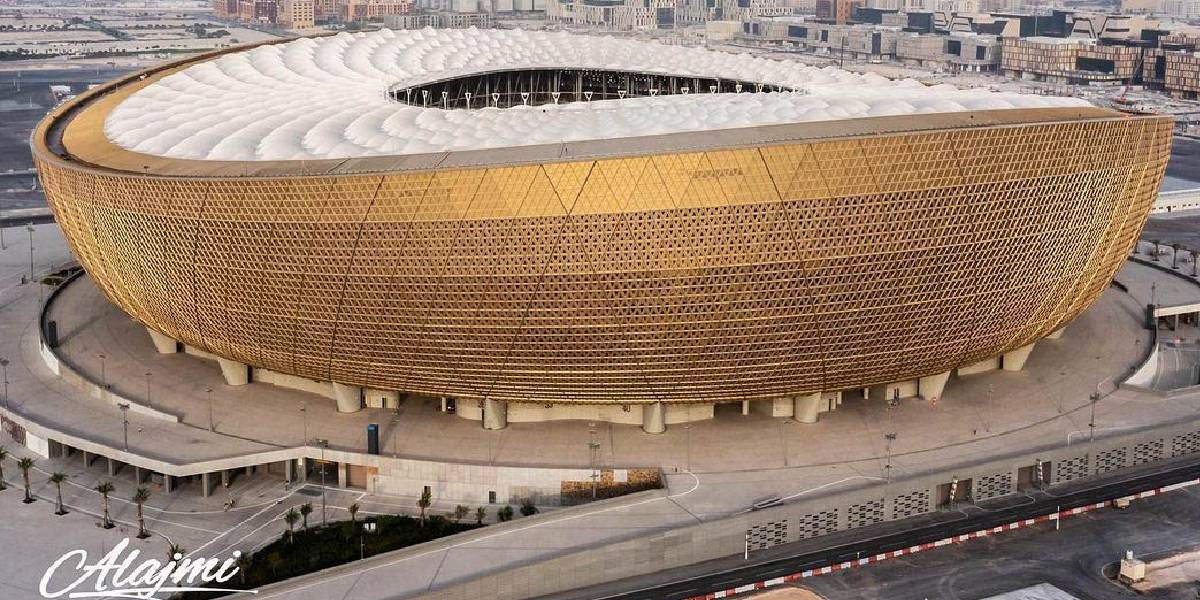 StadiumDB.com – Database of Football Stadiums