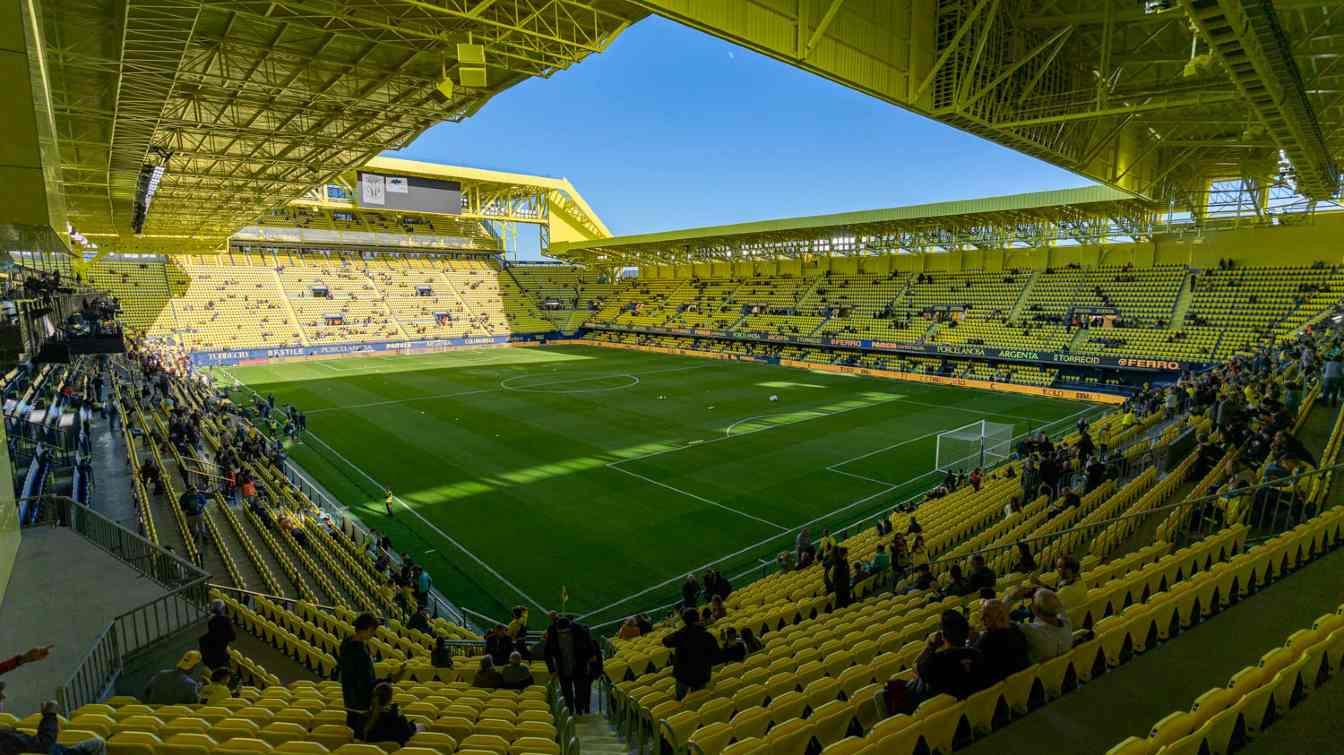 Estadio de la Cerámica (Feudo Amarillo)