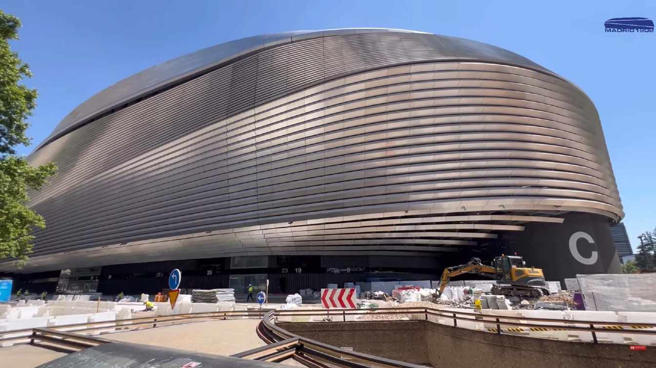 Construction of Estadio Santiago Bernabéu