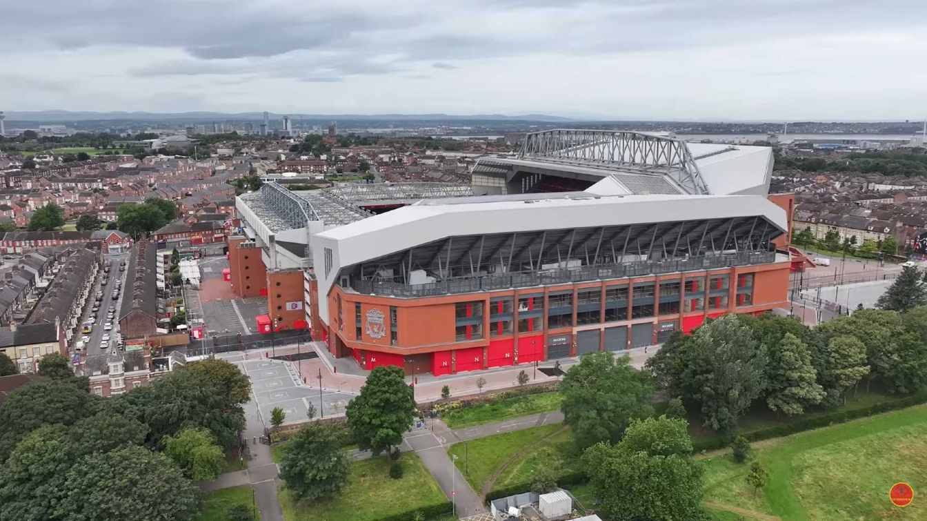 Construction of Anfield