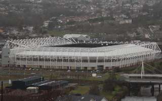 UK: Damaged stadiums and canceled matches. Storm Darragh strikes