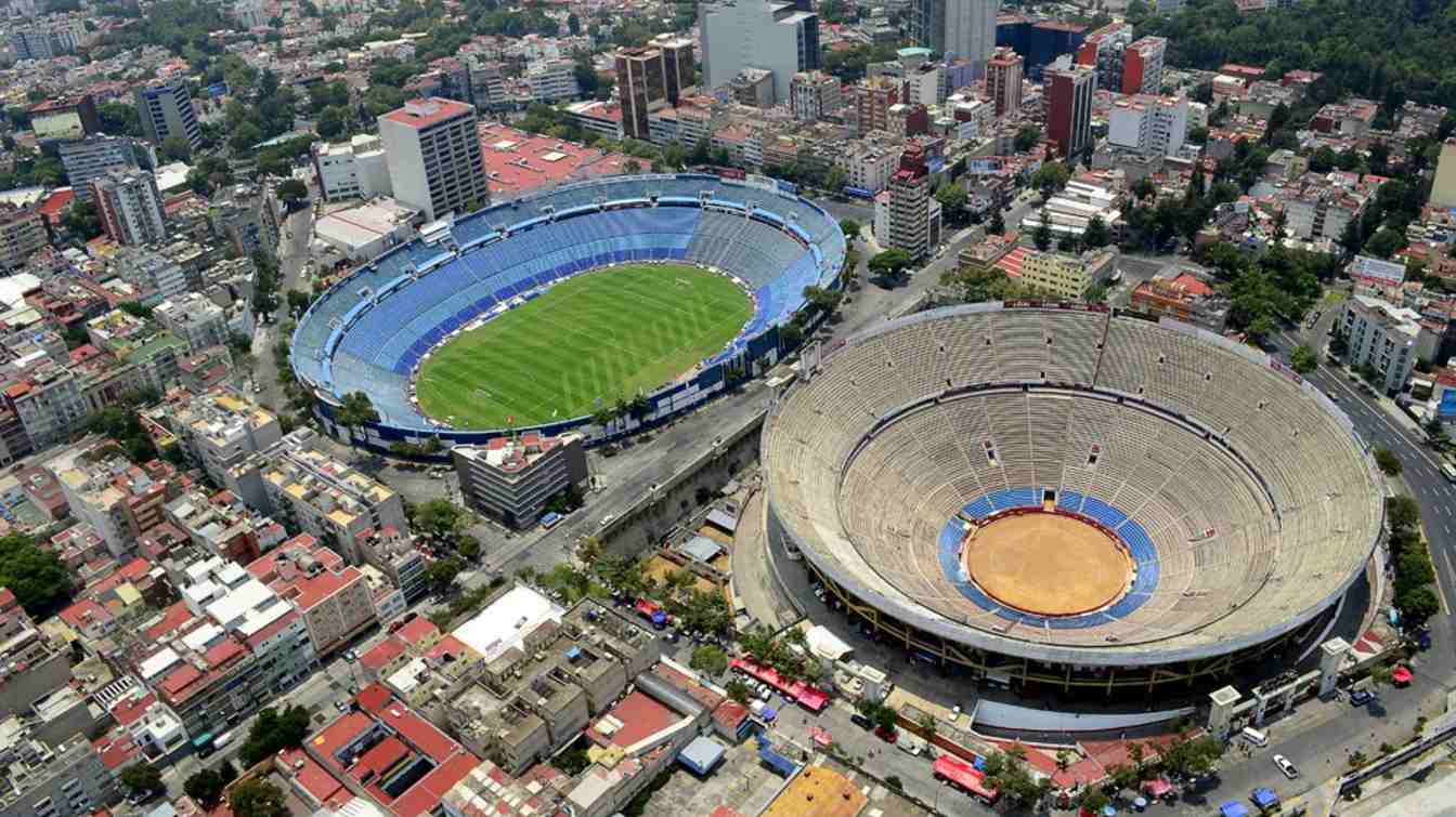 The proximity of the stadium and Plaza de los Toros is limiting the number of games since November and forced Atlante and Cruz Azul to move out.