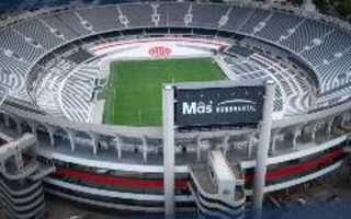 Argentina: Stadium in Buenos Aires, even more monumental