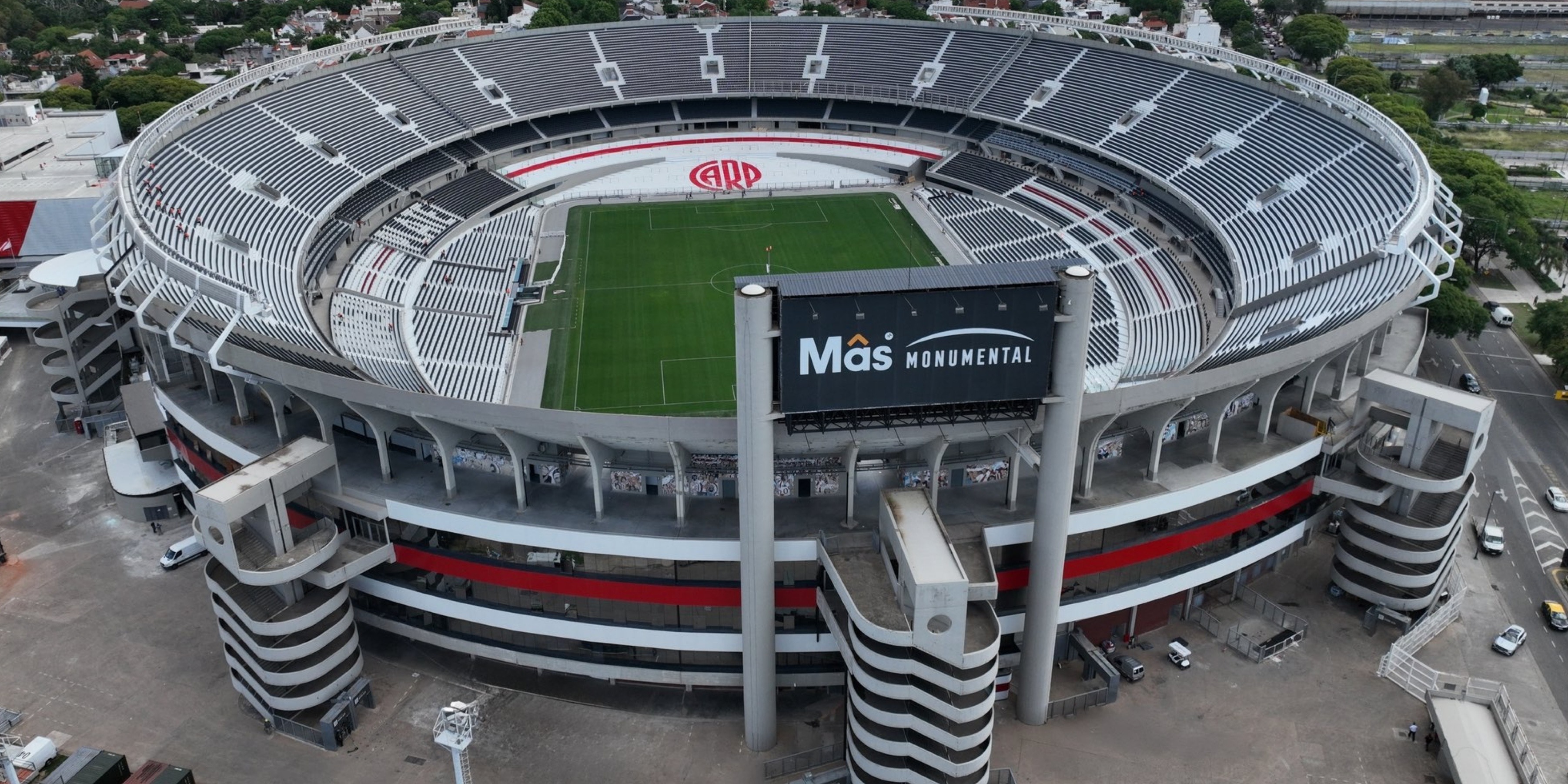 Argentina: Stadium in Buenos Aires, even more monumental