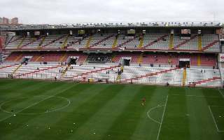 Spain: Fans and Madrid authorities against president. Estadio de Vallecas’ future