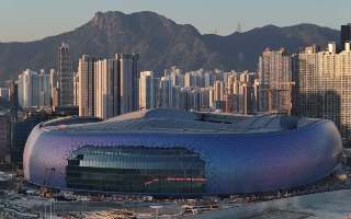 China: Spectacular shiny stadium in Hong Kong finally opens!