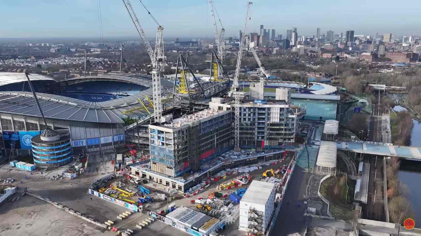 Construction of Etihad Stadium (City of Manchester Stadium / Eastlands)