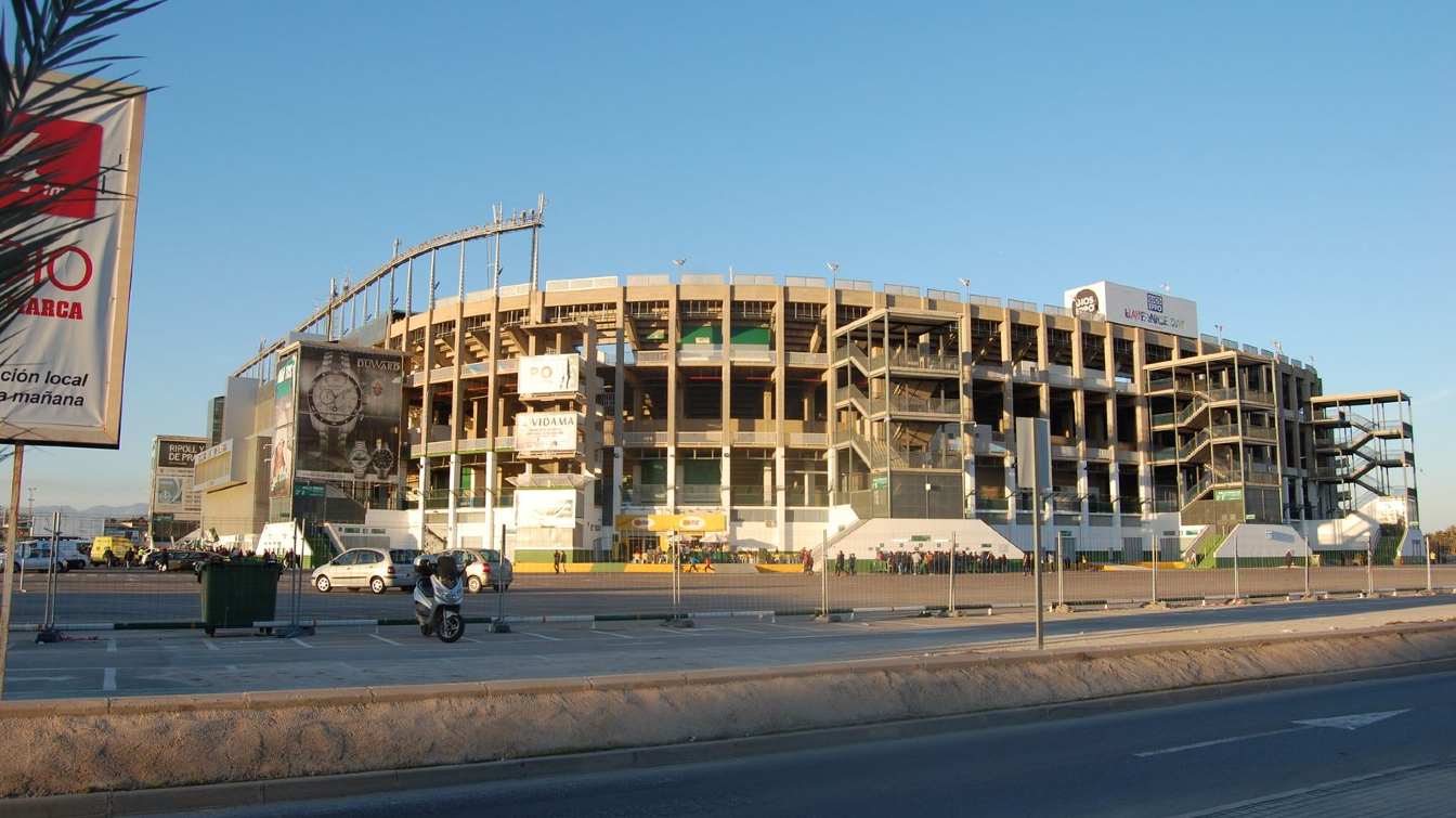 Estadio Mart&iacute;nez Valero
