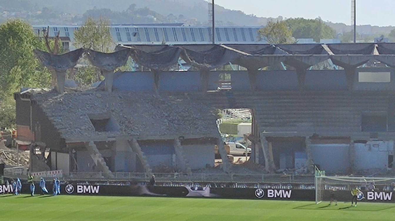 When the structure of the old Gol Stand is completely gone, workers will start to lay the foundations for the new stand.