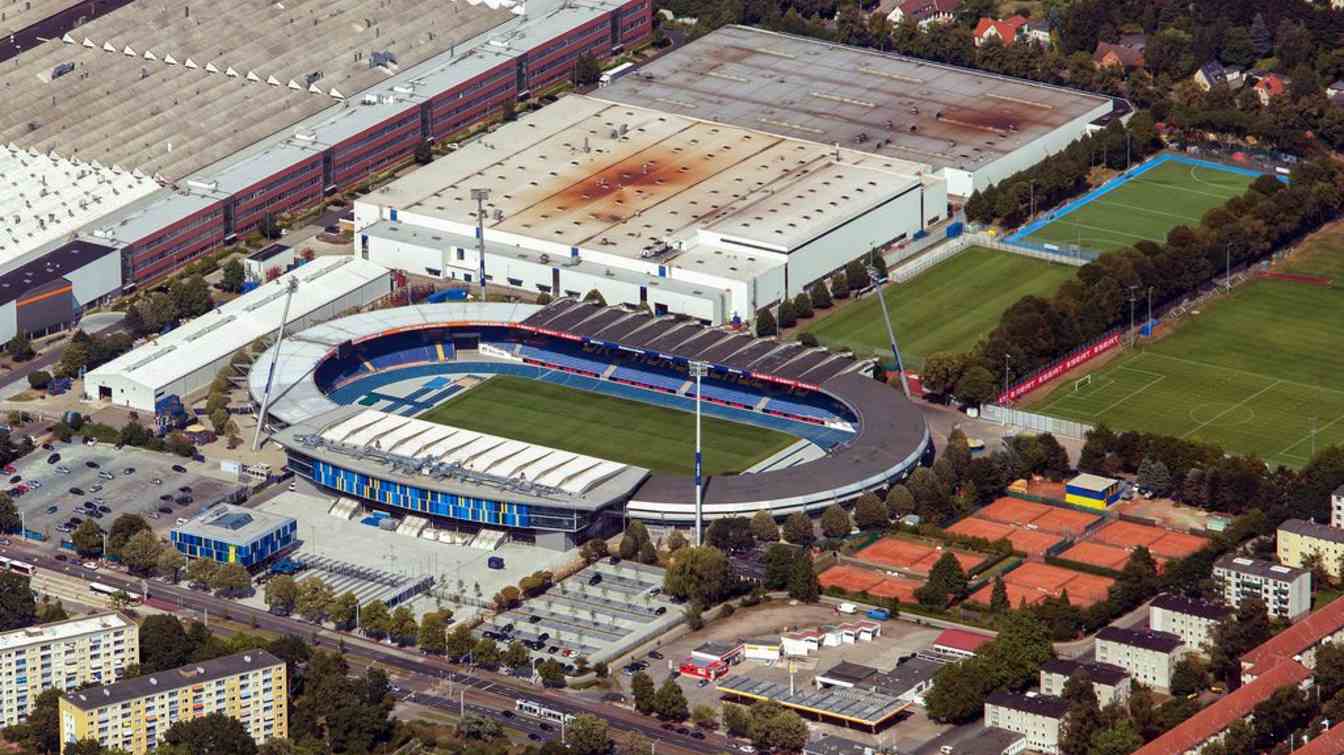 Eintracht-Stadion