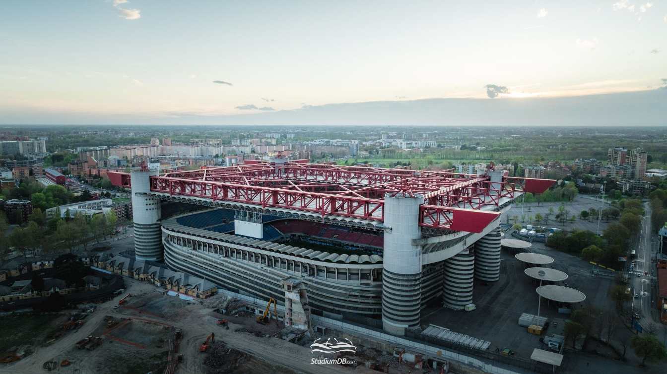 Stadio Giuseppe Meazza (Stadio San Siro)
