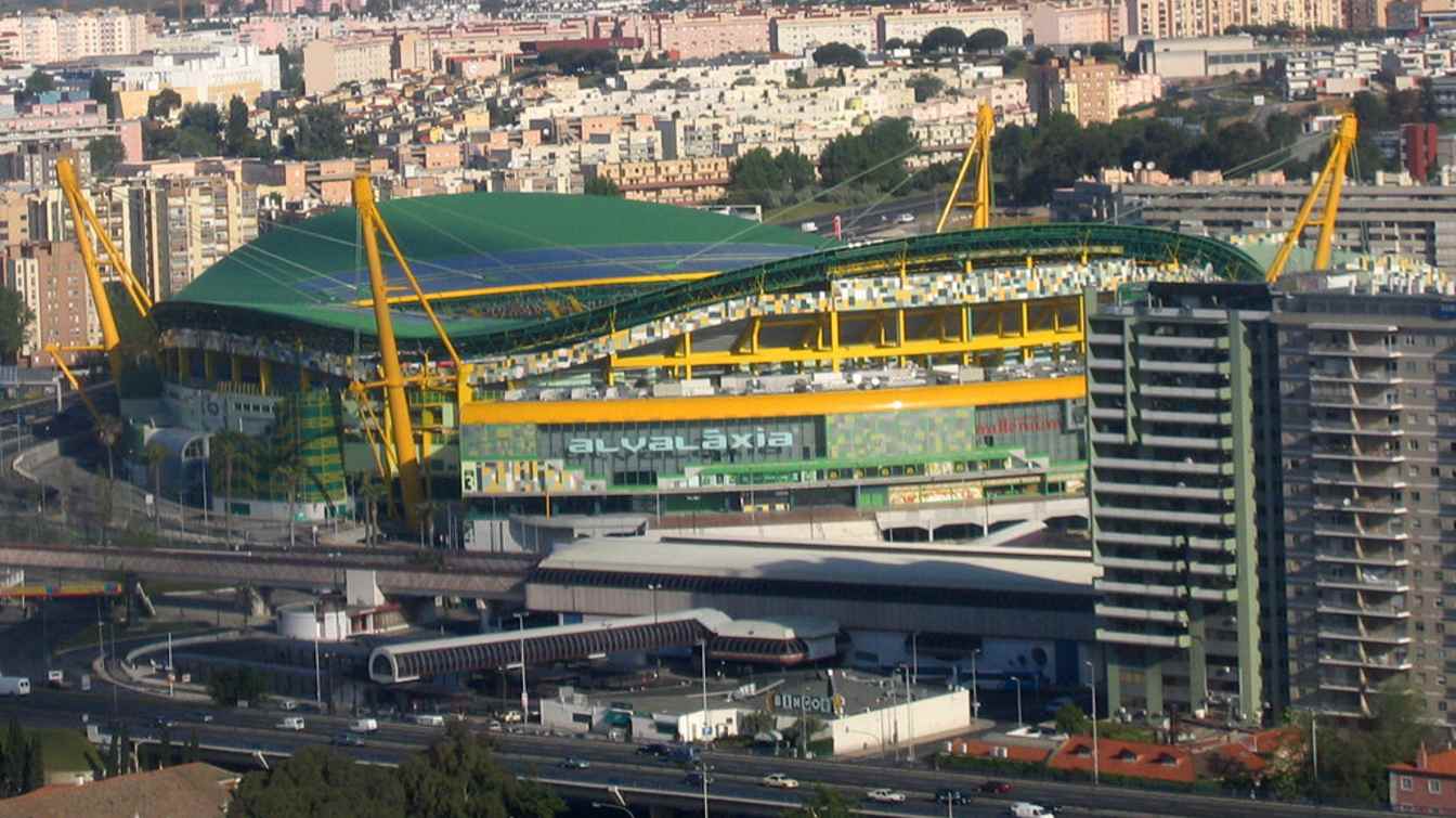 José Alvalade is the 2nd largest stadium in Portugal.